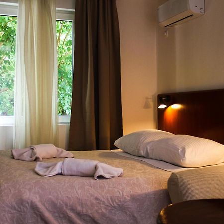 Restaurant&rooms Visovac - best value Skradin Buitenkant foto